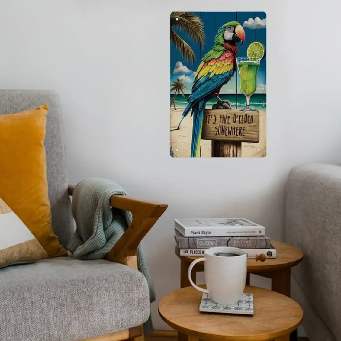 Placa de Alumínio com Papagaio e frase It’s five o’clock somewhere
